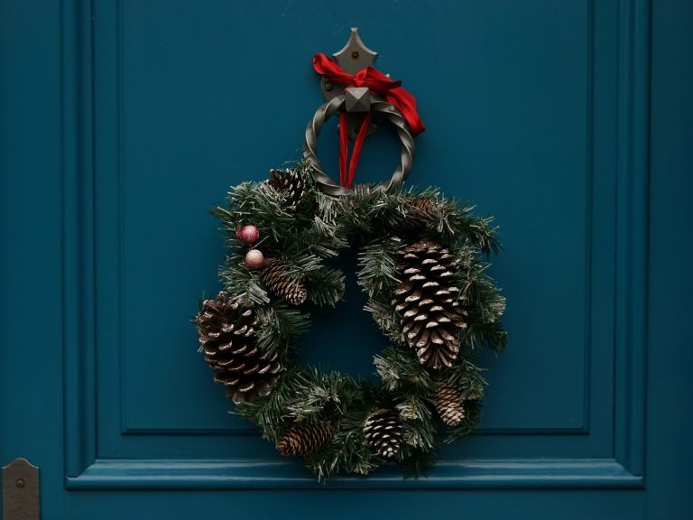 Gemütlicher Innenraum des Restaurants DOCK & DINE an der Gelting-Mole, Gelting, Niesgrau, Nieby, Weihnachten, Weihanchtsessen